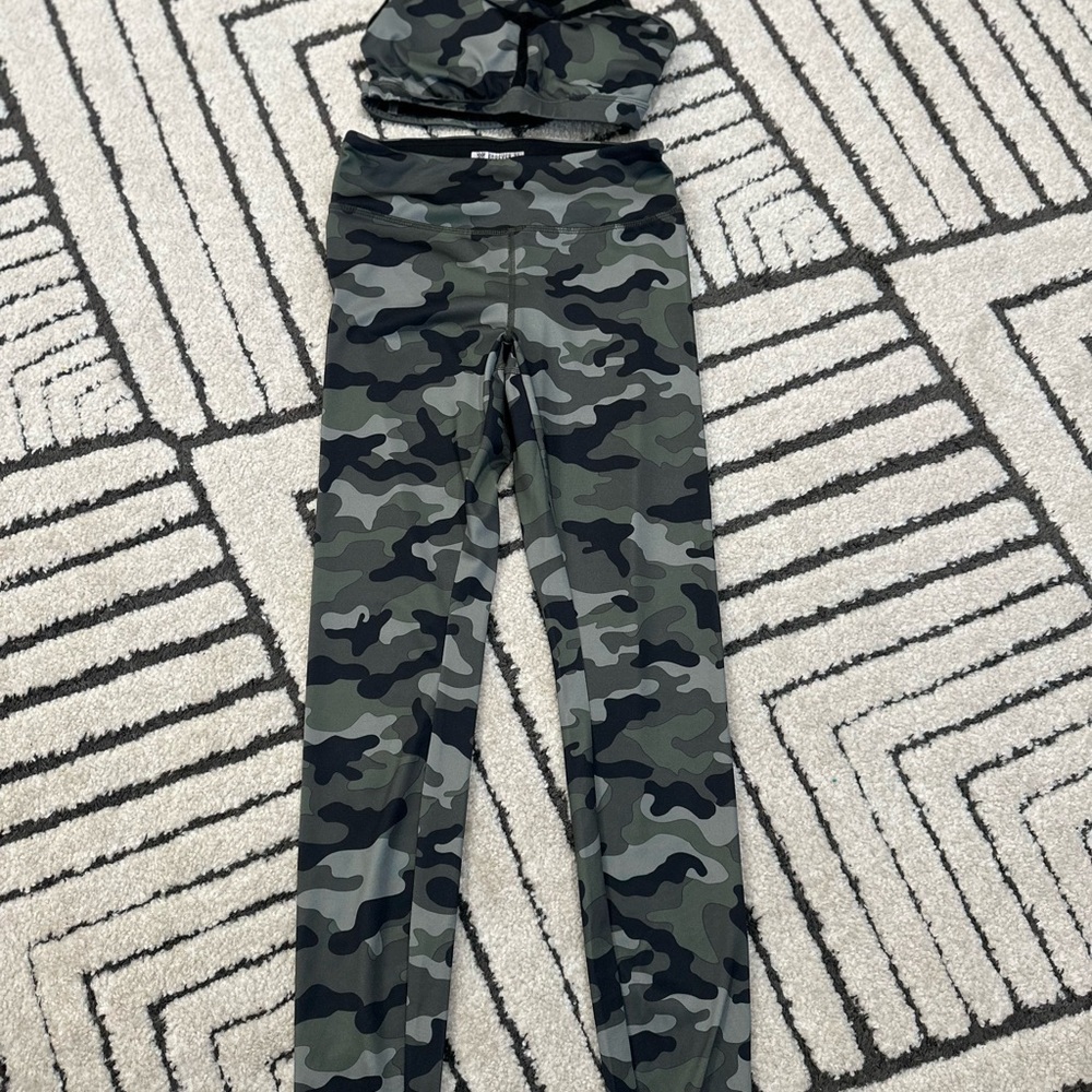 Forever 21 Black and Gray Camouflage yoga pants and bralette